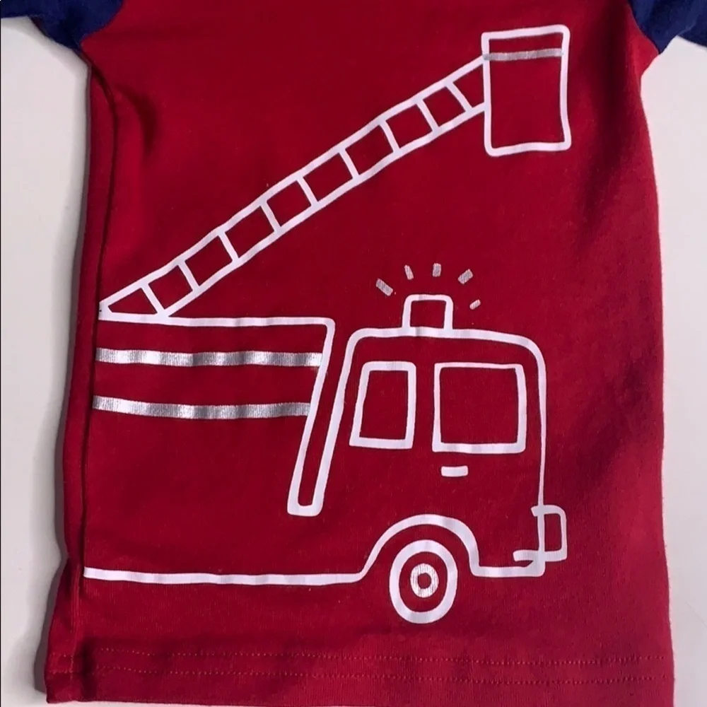 Carter’s 2 piece truck stripe lounge pajama set 3T boys red navy blue